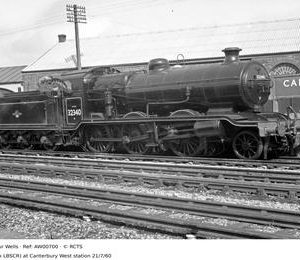 AW00700