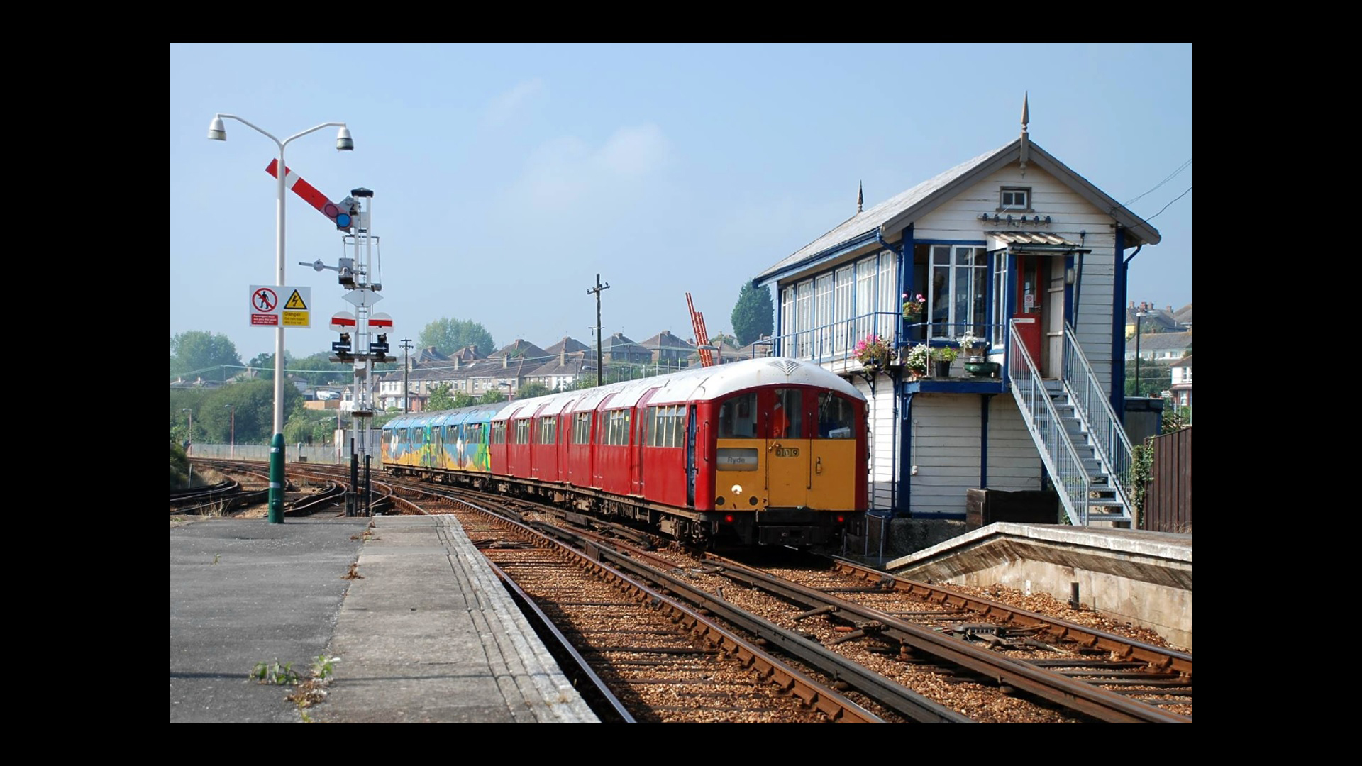 Class 486 ‘Underground Trains on the Isle of Wight’, by Brian Hardy, 4th June ...
