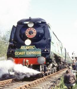 CH05807CVF