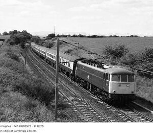 HU03573