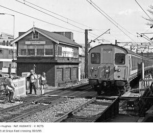 HU04472