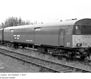 HU04698