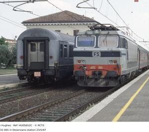 HU05652C