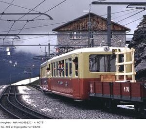 HU05832C