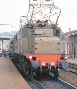 RE00320CVF