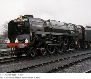 RE04895C