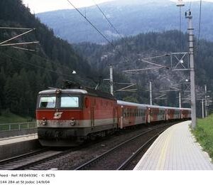 RE04939C
