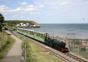 4-6-2DH “Neptune” heads a late afternoon train back from Scalby Mills to Peasholm Park. Image: Robert Pritchard 