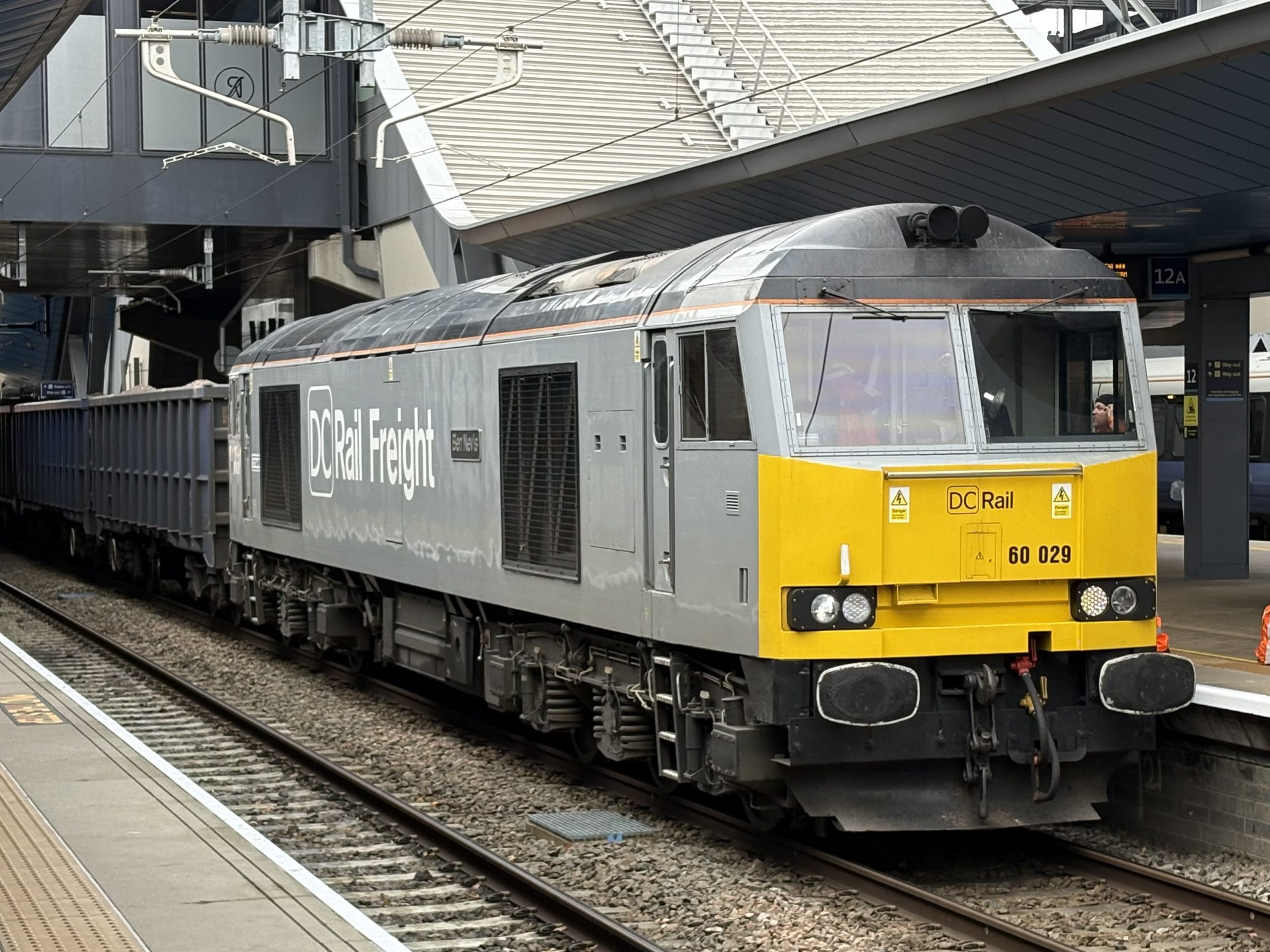 60029 "Ben Nevis" heading an aggregates train from Titherington to Quainton : Image credit - Peter Hughes