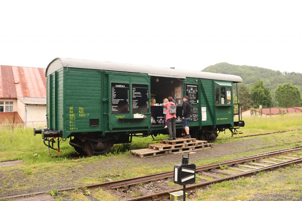 Adams G - 3D6A1561 - Kamenický Šenov coffee shop 07 June 2025 At Kamenický Šenov an old wagon has been converted into a coffee shop that also sells locally produced glass products (factory is just visible in the background to the left on 07 June 2025. Photo: G Adams.